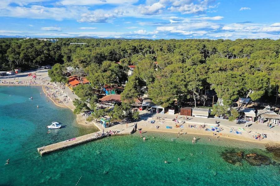 Mobile Home La Vida Biograd Na Moru Buitenkant foto